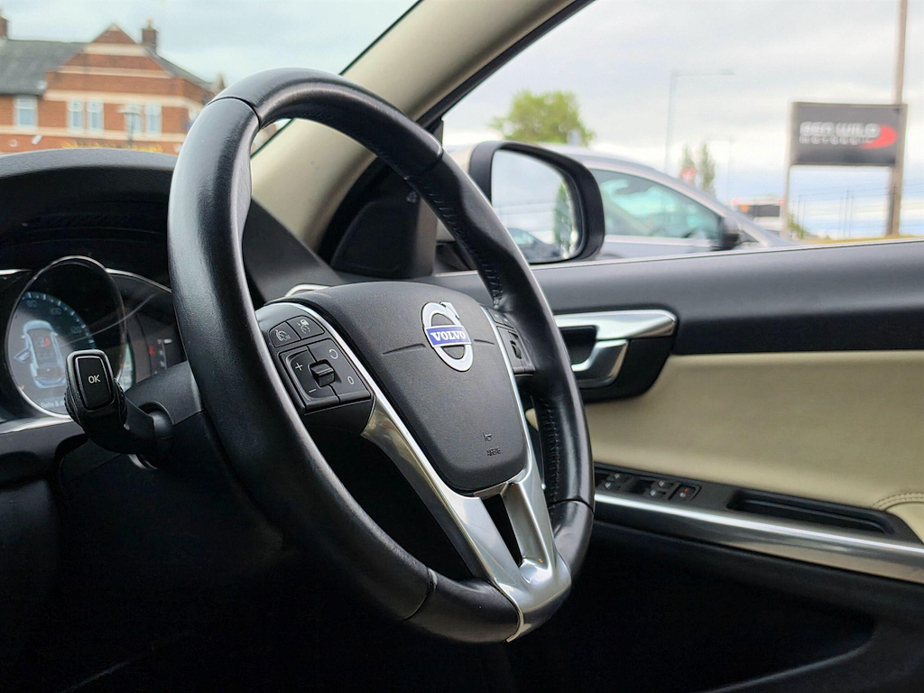 Volvo V60 2.0 D4 Business Edition Euro 6 Ss Gold #24