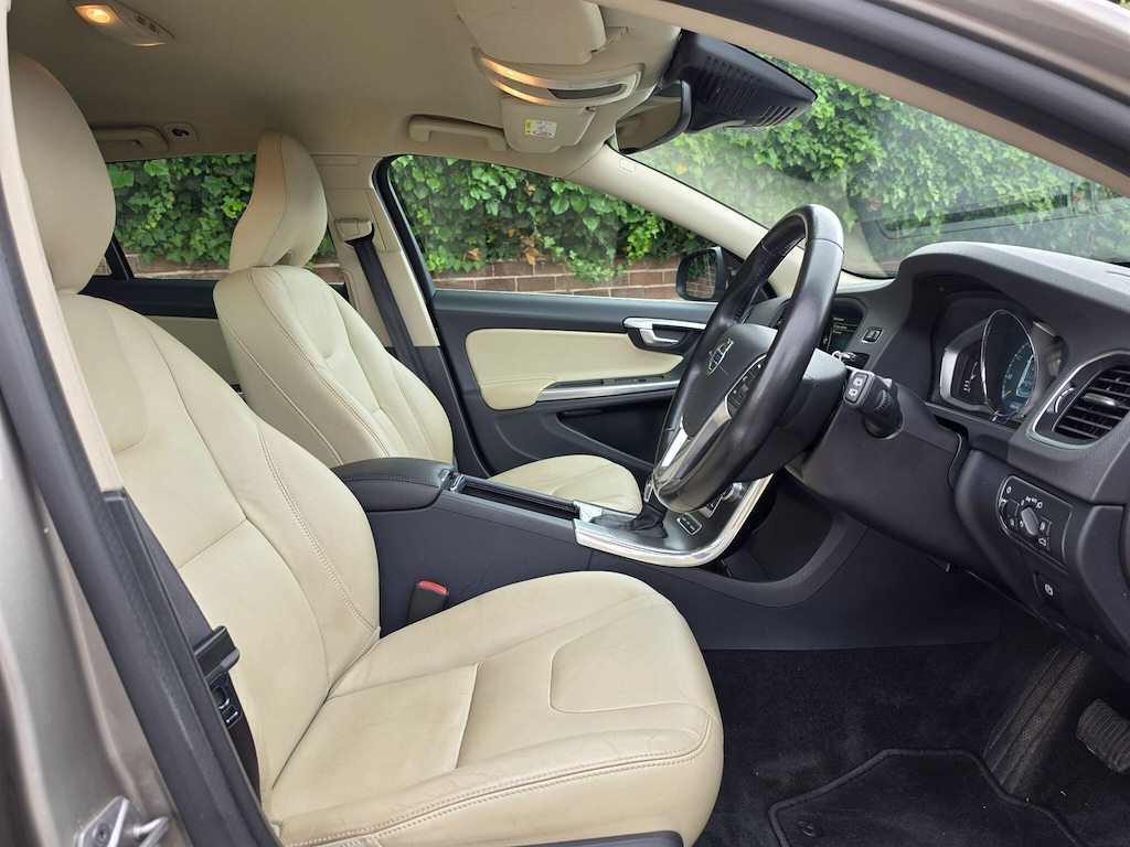 Volvo V60 2.0 D4 Business Edition Euro 6 Ss Gold #13