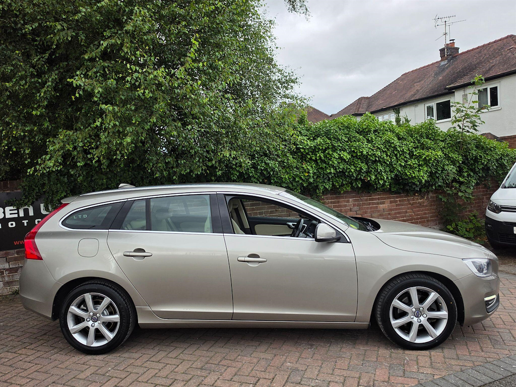 Volvo V60 2.0 D4 Business Edition Euro 6 Ss Gold #10