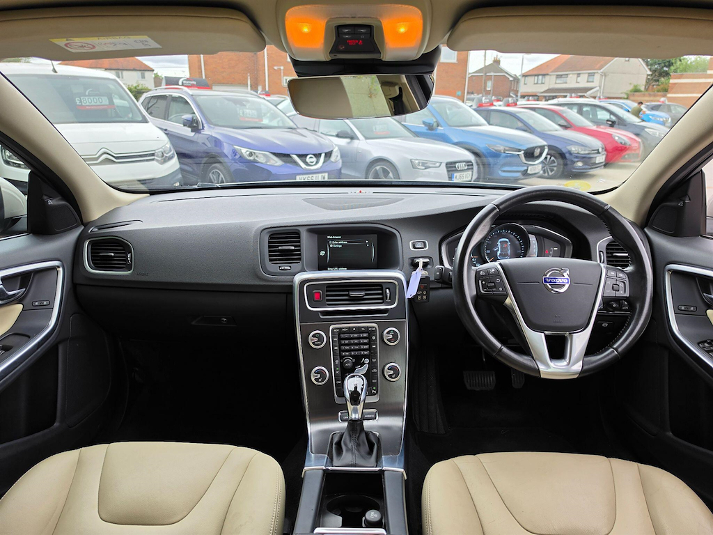 Volvo V60 2.0 D4 Business Edition Euro 6 Ss Gold #22
