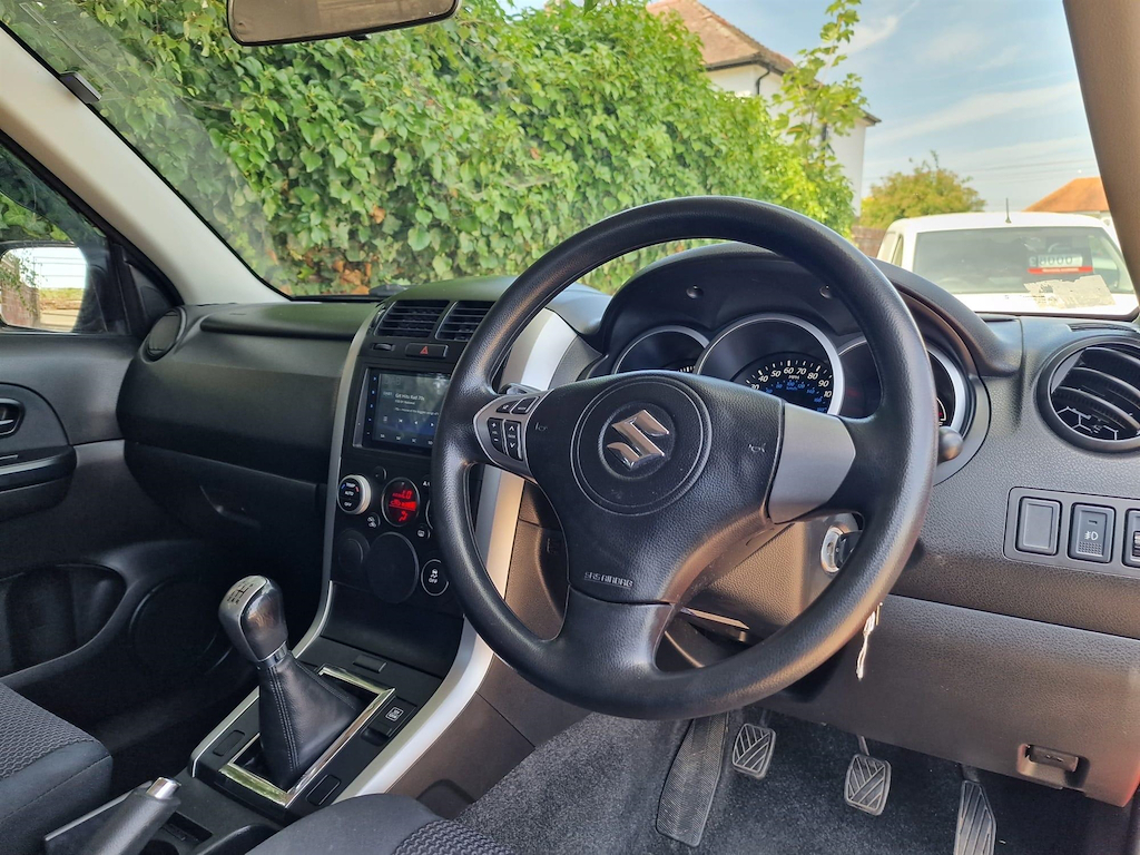 Suzuki Grand Vitara Sz4 Black #16