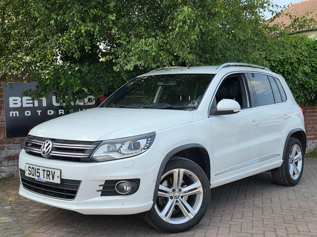 Volkswagen Tiguan 2.0 Tdi Bluemotion Tech R-line Dsg 4Wd Euro 5 Ss White