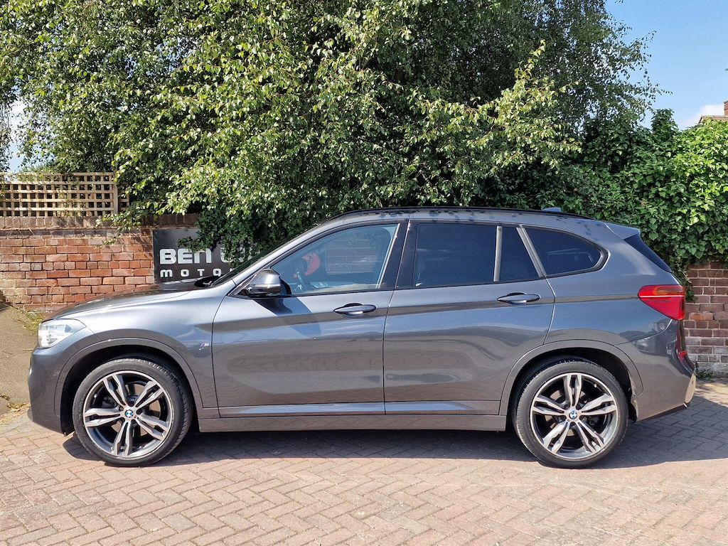 BMW X1 2.0 20I M Sport Xdrive Euro 6 Ss Grey #2