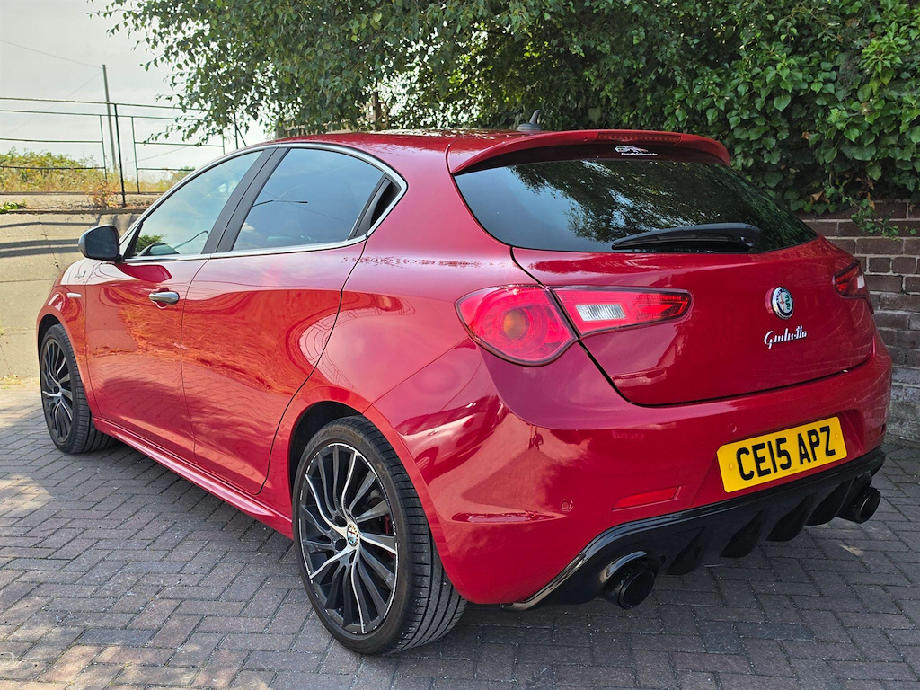 Alfa Romeo Giulietta 2.0 Jtdm-2 Qv Line Tct Euro 5 Ss Red #5