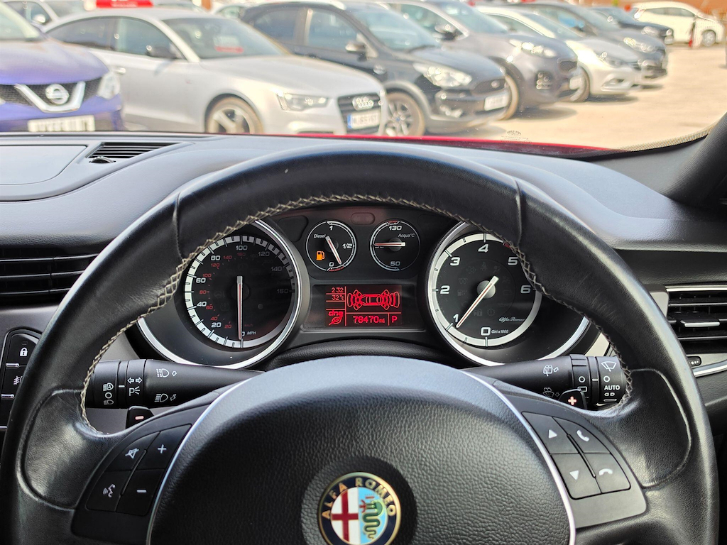 Alfa Romeo Giulietta Black #30