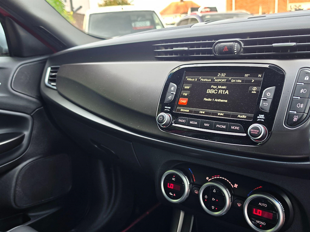 Alfa Romeo Giulietta Black #26