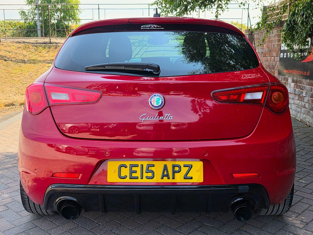 Alfa Romeo Giulietta 2.0 Jtdm-2 Qv Line Tct Euro 5 Ss Red #6