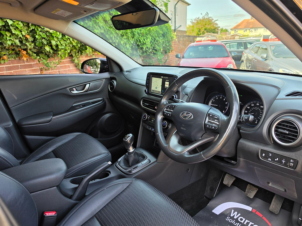 Hyundai Kona Red #9
