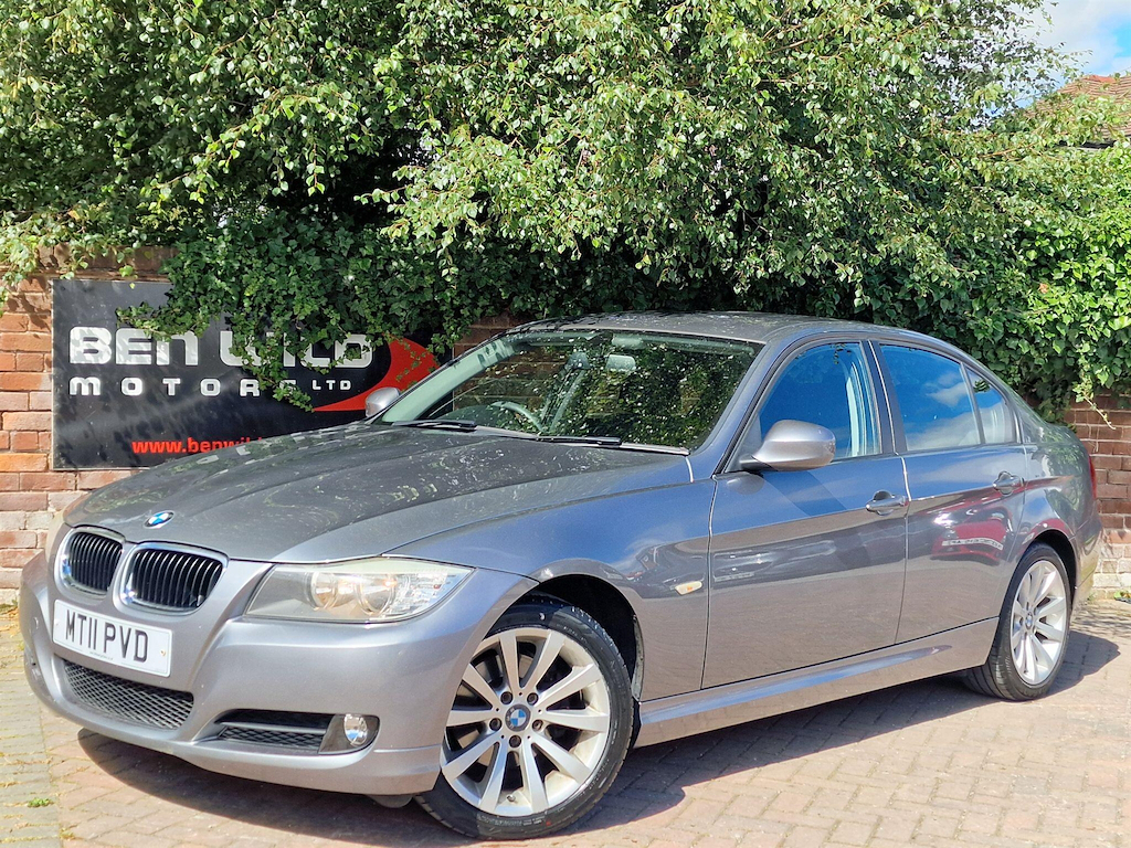 BMW 3 Series 2.0 Se Steptronic Euro 5 Grey