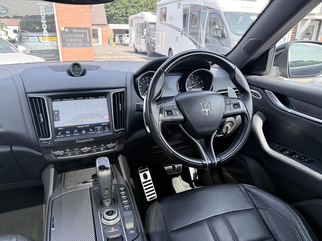 Maserati Levante V6 Grey #36