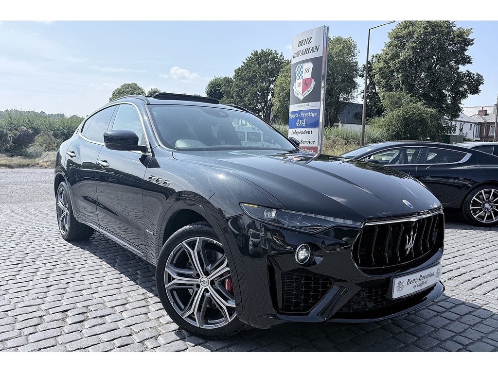 Maserati Levante 3.0 V6 Gransport Nerissimo Suv Zf 4Wd E Black