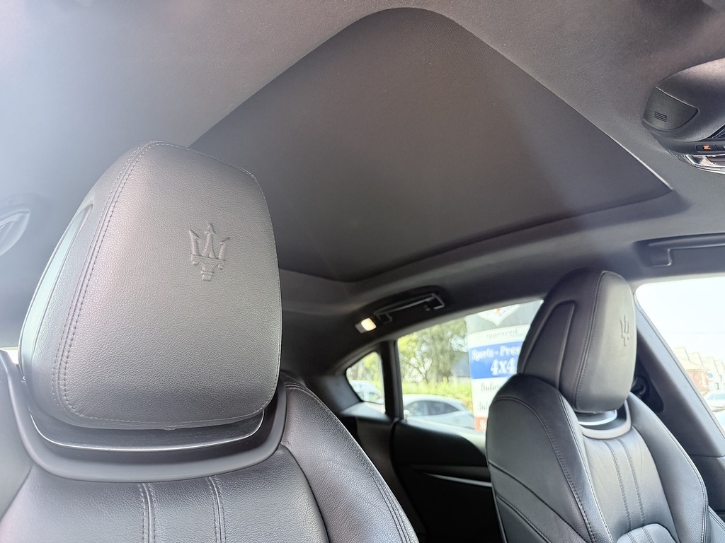 Maserati Levante V6 Grey #27