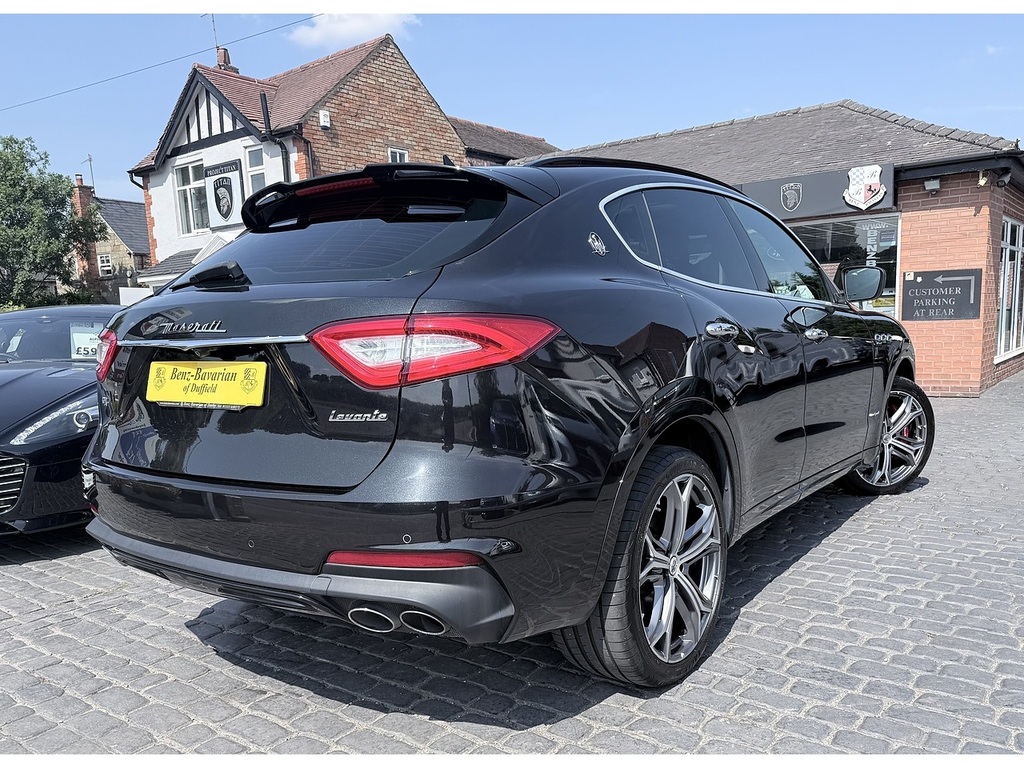 Maserati Levante 3.0 V6 Gransport Nerissimo Suv Zf 4Wd E Black #6