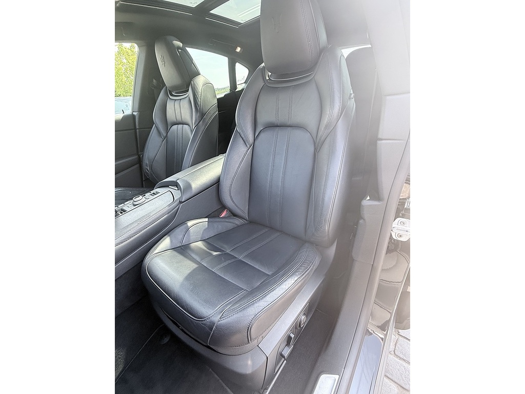 Maserati Levante V6 Grey #34