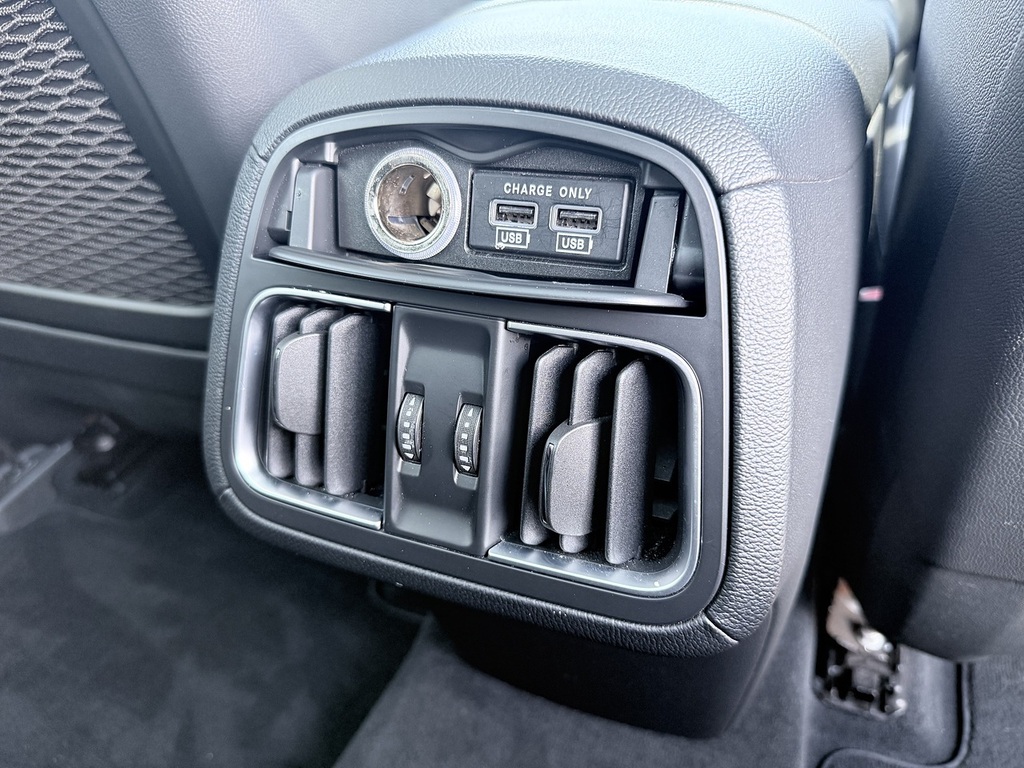 Maserati Levante V6 Grey #31