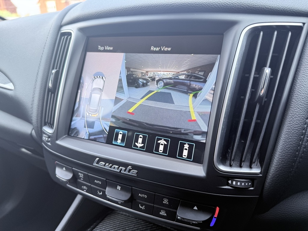 Maserati Levante V6 Grey #22