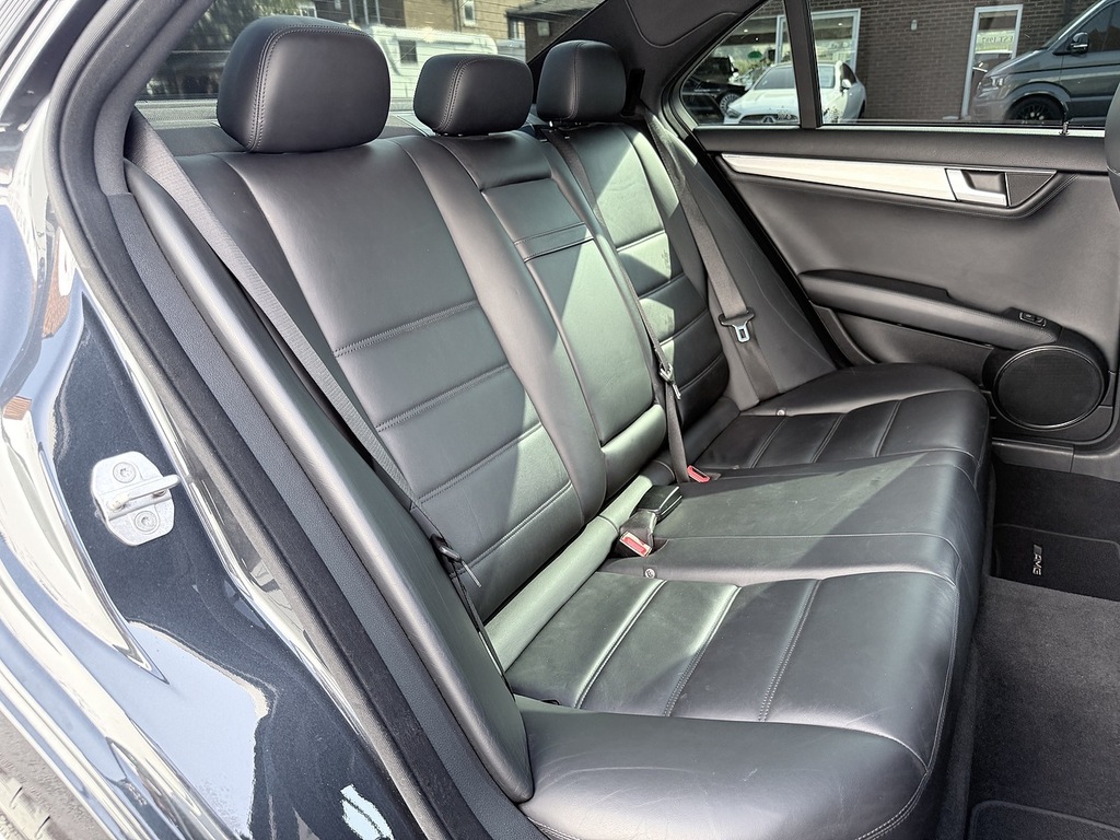 Mercedes-Benz C Class C200 Cdi Blueefficiency Executive Se Silver #33
