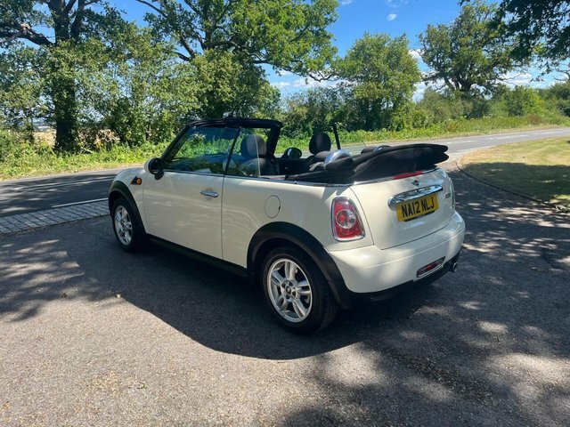 Mini Convertible 1.6 One Convertible Euro 5 98 P Red #8