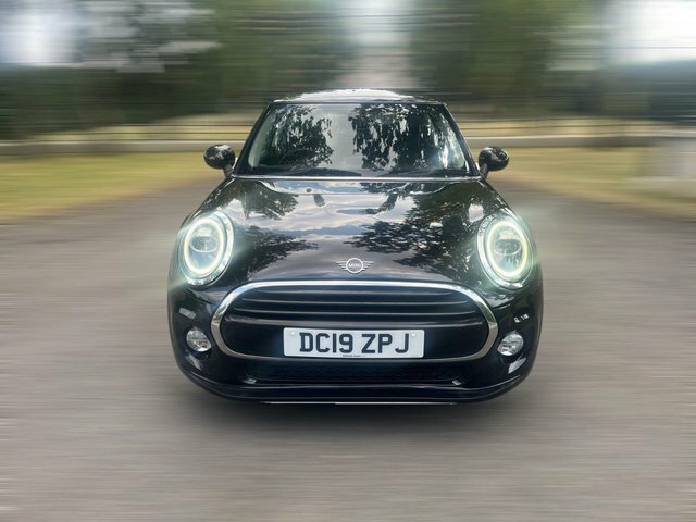Mini Hatch 1.5 Cooper Classic Hatchback Eur Black #3