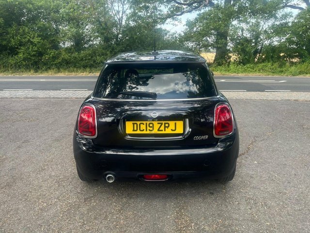 Mini Hatch 1.5 Cooper Classic Hatchback Eur Black #5