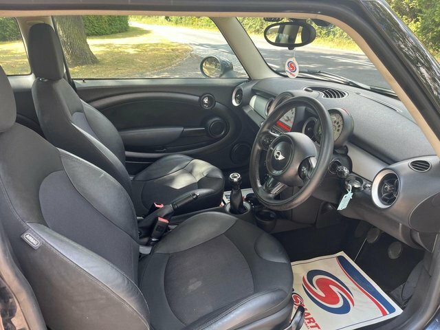 Mini Hatch 1.6 Cooper D Euro 5 Ss Blue #2