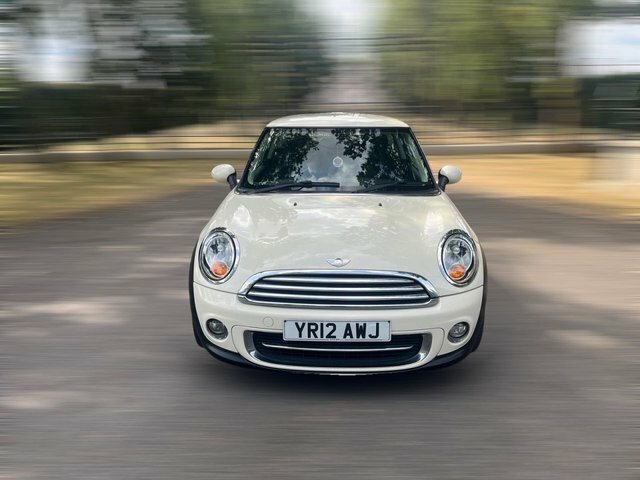 Mini Hatch 1.6 Cooper Hatchback Euro 5 Ss YR12AWJ White #3