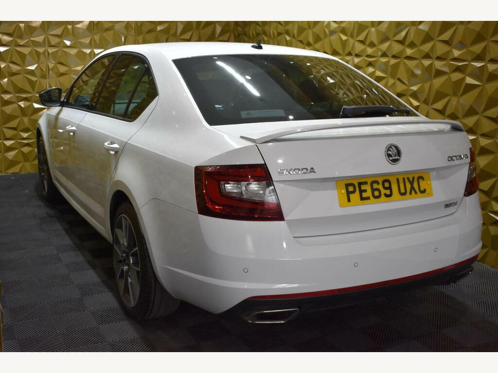 Skoda Octavia 2.0 Tsi Vrs Dsg Euro 6 S S PE69UXC White #6