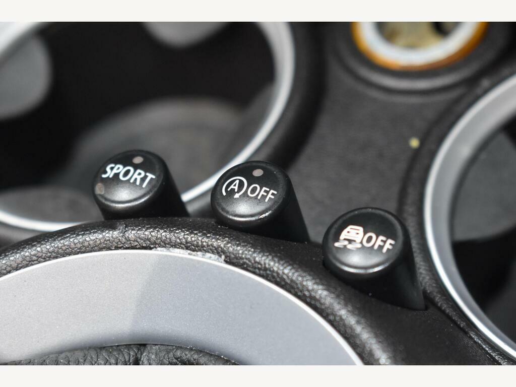 Mini Convertible 1.6 John Cooper Works Convertible Manua White #27