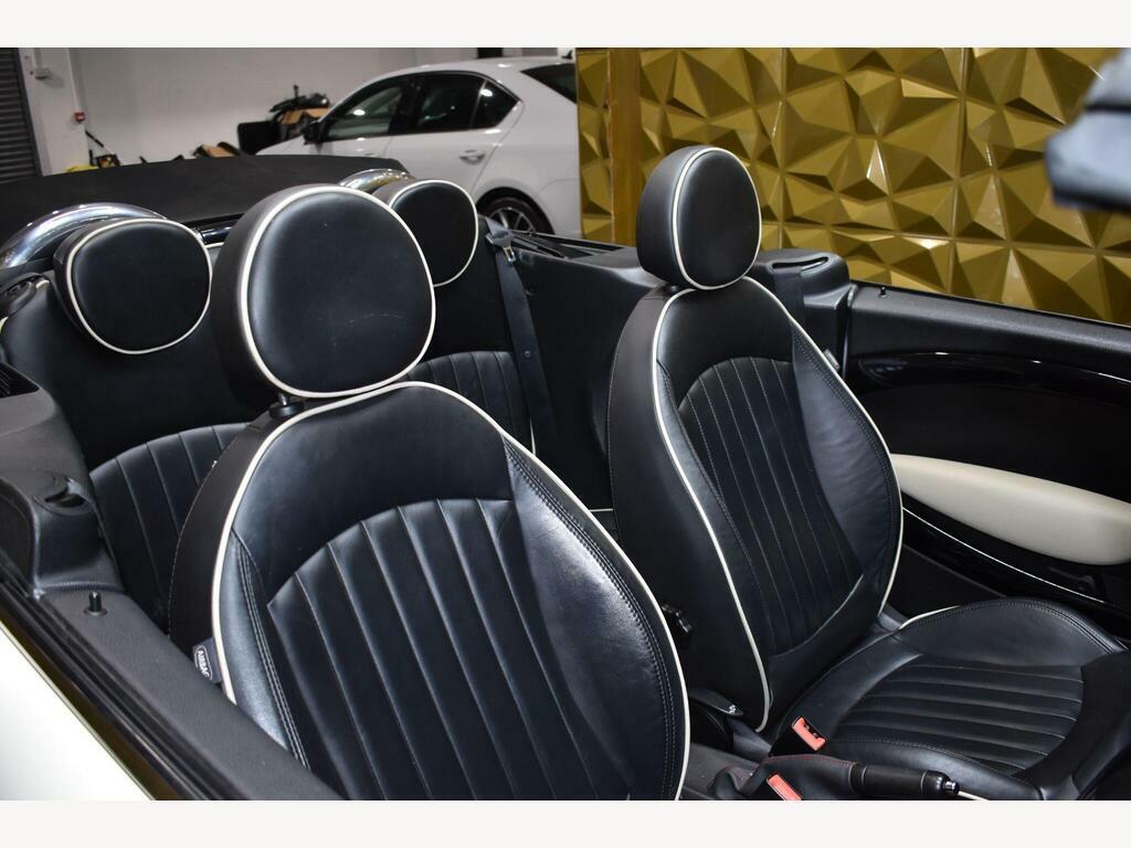 Mini Convertible 1.6 John Cooper Works Convertible Manua White #13