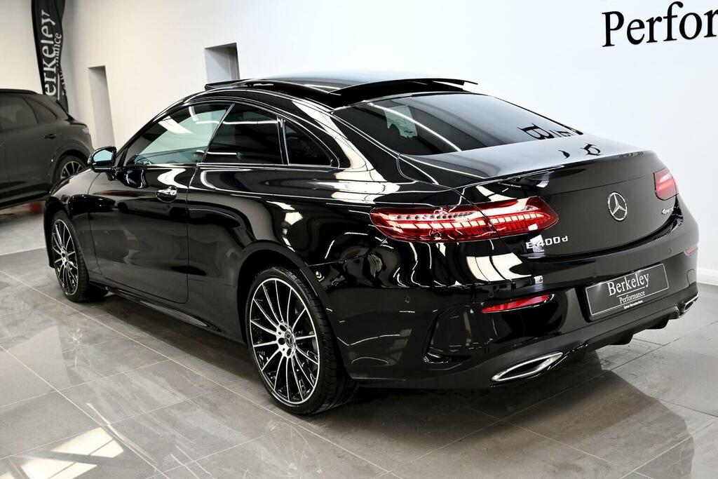 Mercedes-Benz E Class Coupe 2.9 E400d Amg Line Night Edition Premium Pl KN73UOC Black #4