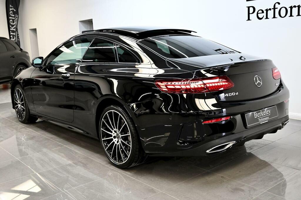 Mercedes-Benz E Class Coupe 2.9 E400d Amg Line Night Edition Premium Pl KN73UOC Black #2