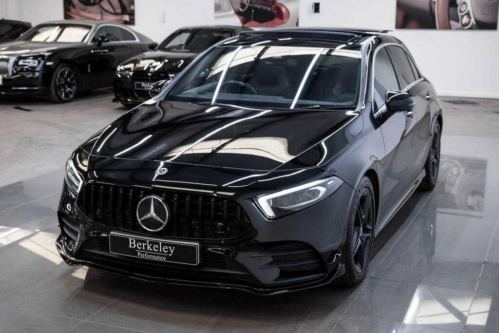 Mercedes-Benz A Class 1.3 A180 Amg Line Premium Plus Euro 6 Ss Black #4