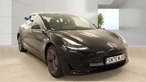 Tesla Model 3 Standard Range Plus Black