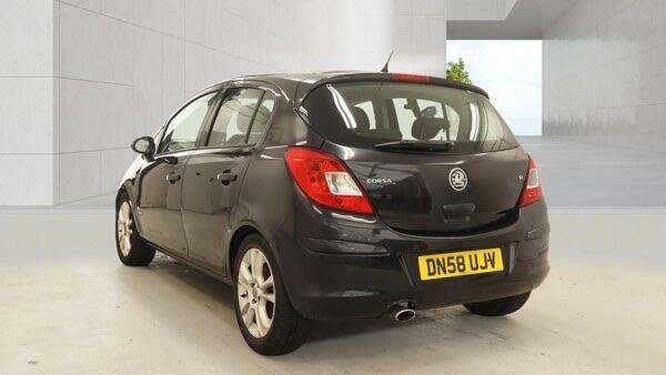Vauxhall Corsa 1.2I 16V Sxi Black #5