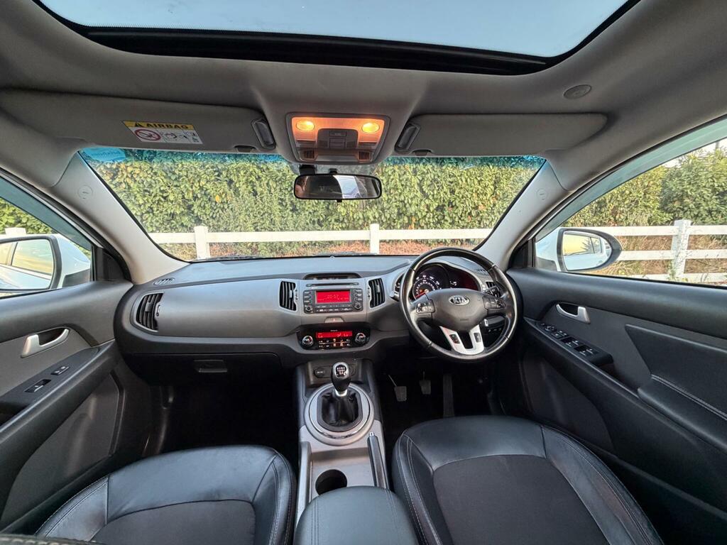 Kia Sportage 2 White #2