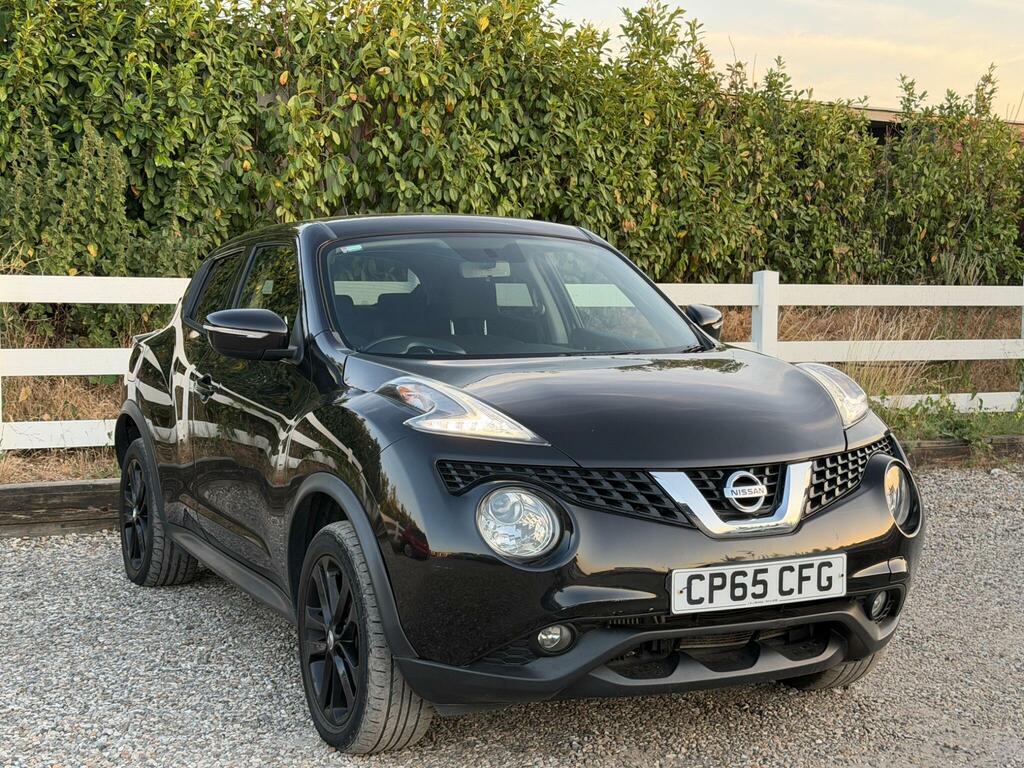 Nissan Juke Acenta Black #4