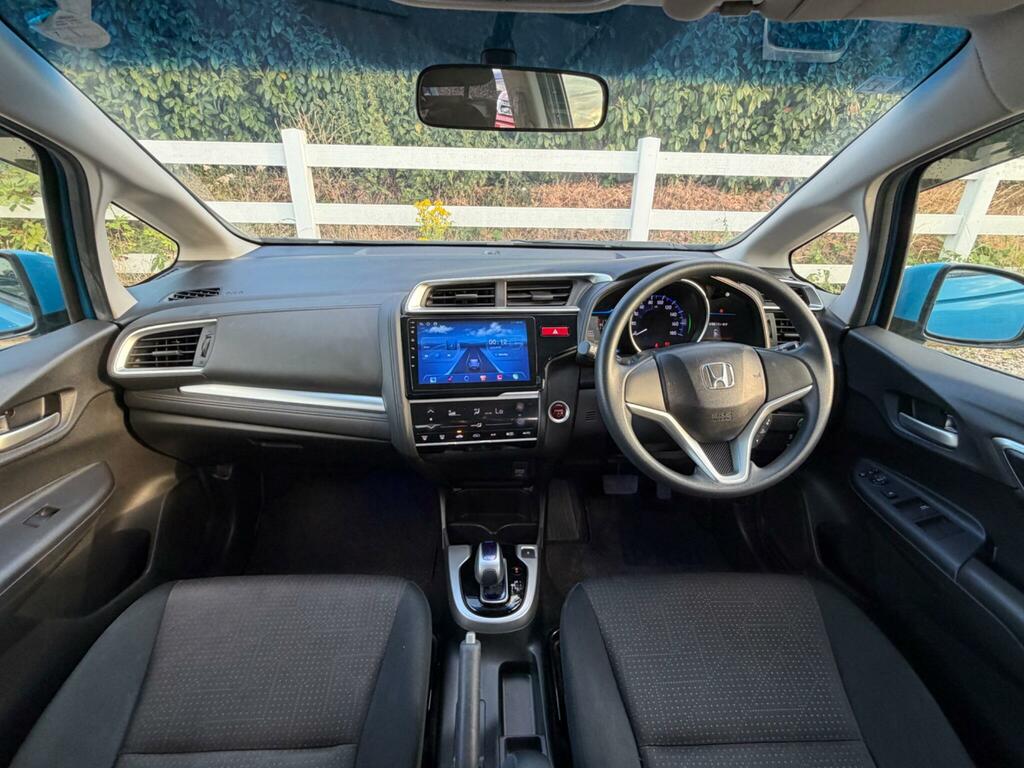 Honda Jazz 1.5 Hybrid Cvt Blue #2