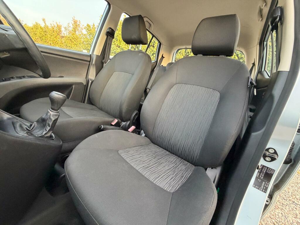 Hyundai I10 1.2 Active Euro 5 Blue #30
