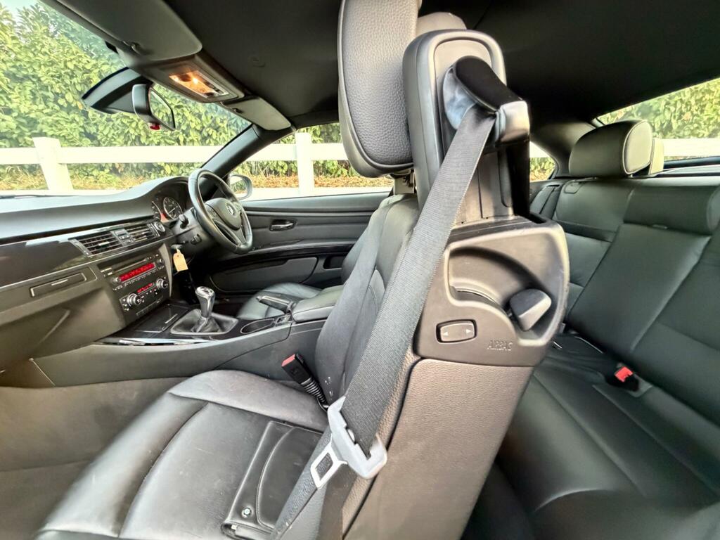 BMW 3 Series 2.0 318I Se Black #33