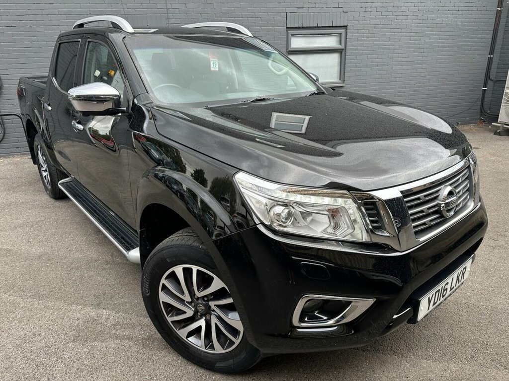 Nissan Navara 2.3L Tekna Black