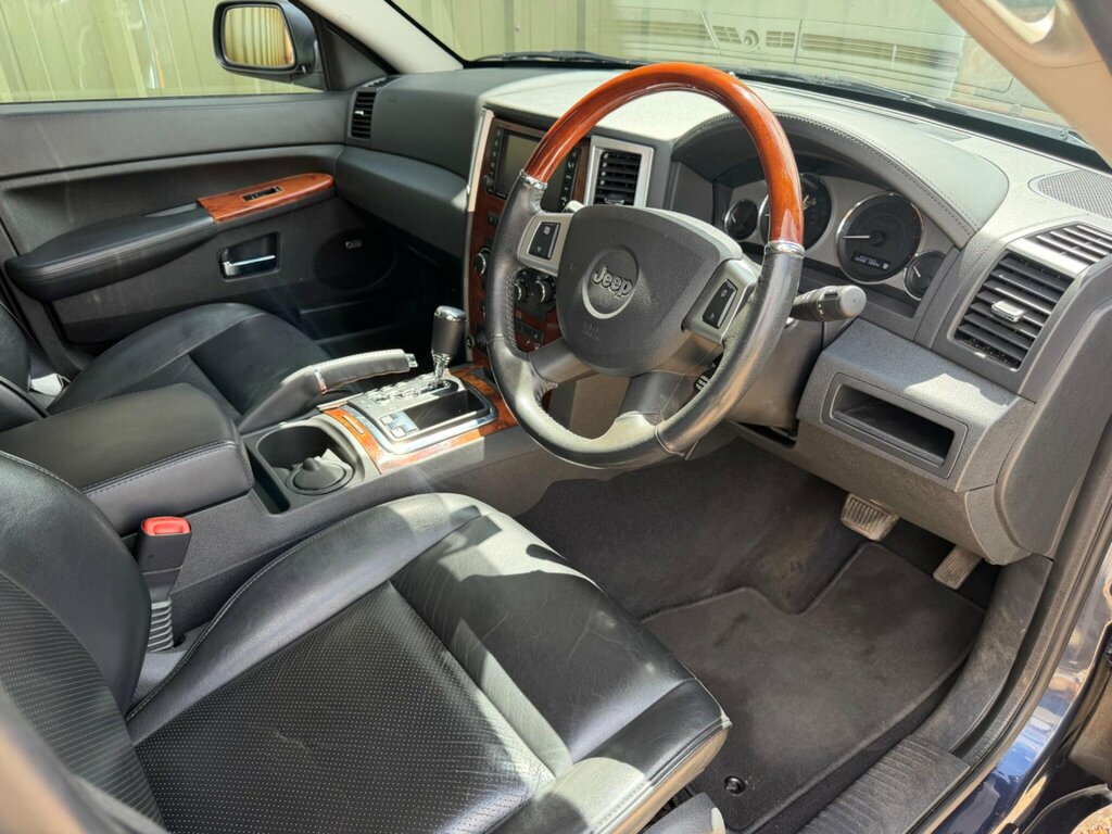 Jeep Grand Cherokee Overland Crd V6 5-Door Black #8