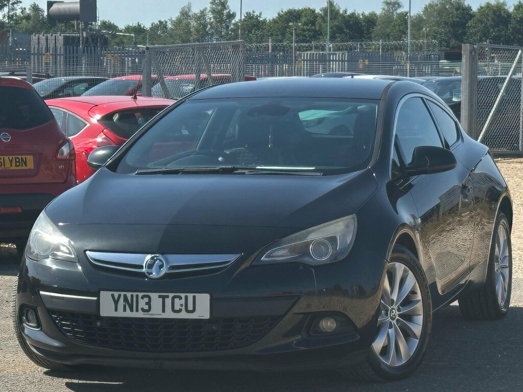 Vauxhall Astra 2.0 Cdti Sri Coupe Euro 5 Ss Black #2