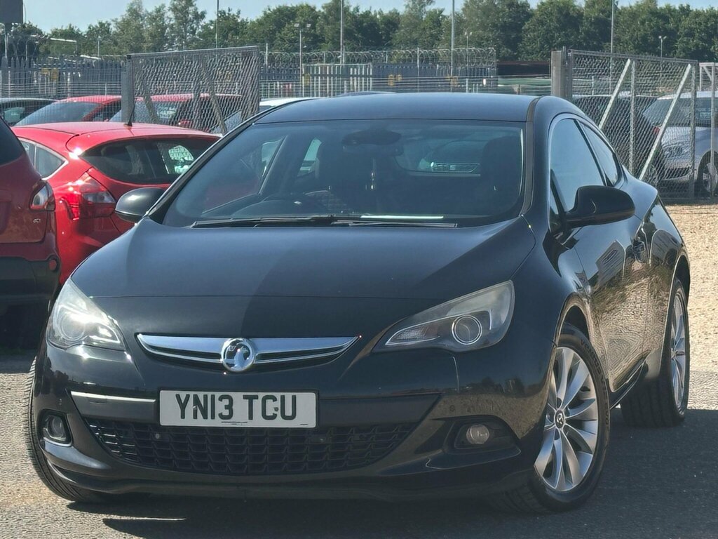 Vauxhall Astra 2.0 Cdti Sri Coupe Euro 5 Ss Black #4