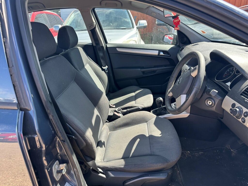 Vauxhall Astra 1.4I 16V Sxi Sport Hatch 146 G Silver #7
