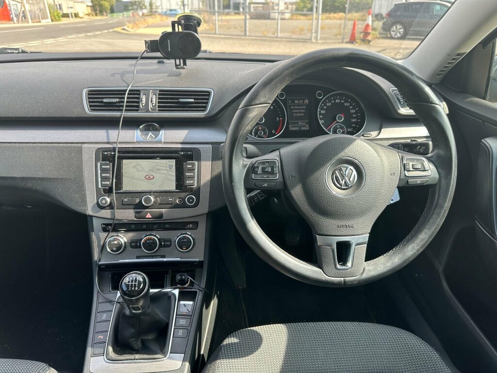 Volkswagen Passat 2.0 Tdi Bluemotion Tech Highline Dsg Silver #40