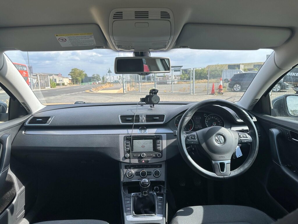 Volkswagen Passat 2.0 Tdi Bluemotion Tech Highline Dsg Silver #31