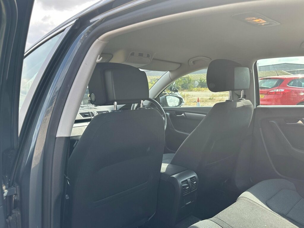 Volkswagen Passat 2.0 Tdi Bluemotion Tech Highline Dsg Silver #26