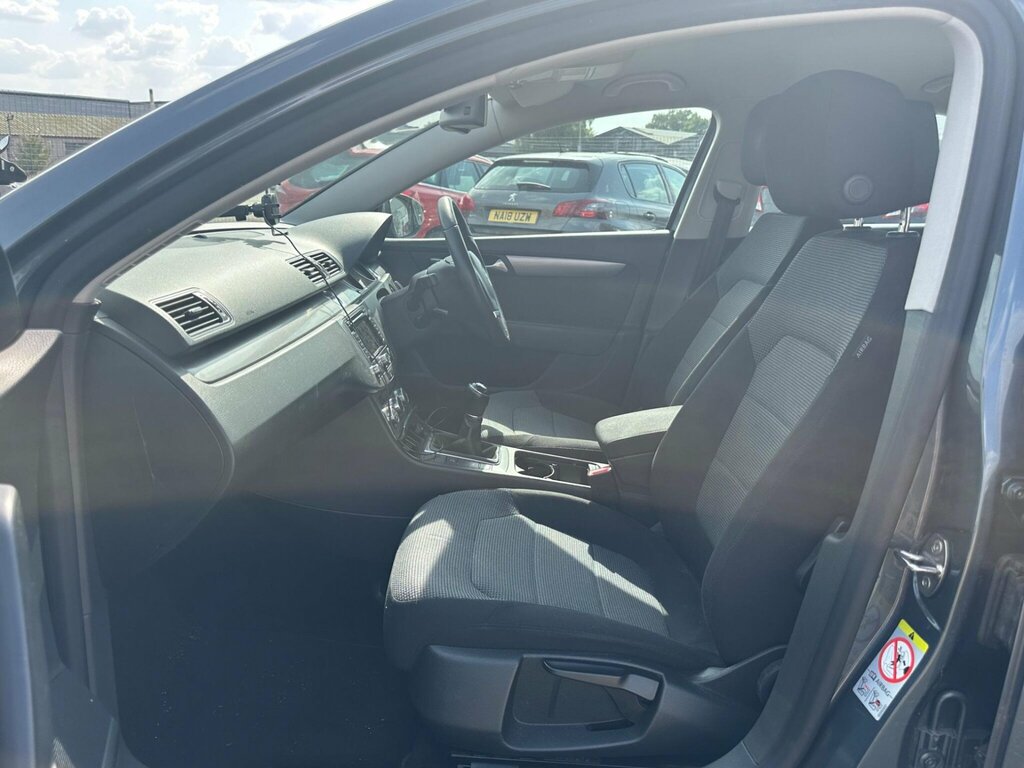 Volkswagen Passat 2.0 Tdi Bluemotion Tech Highline Dsg Silver #20