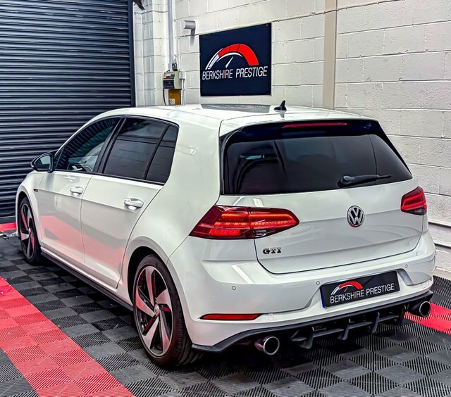 Volkswagen Golf Gti Clubsport Edition 40 Dsg In White With 78K F White #12