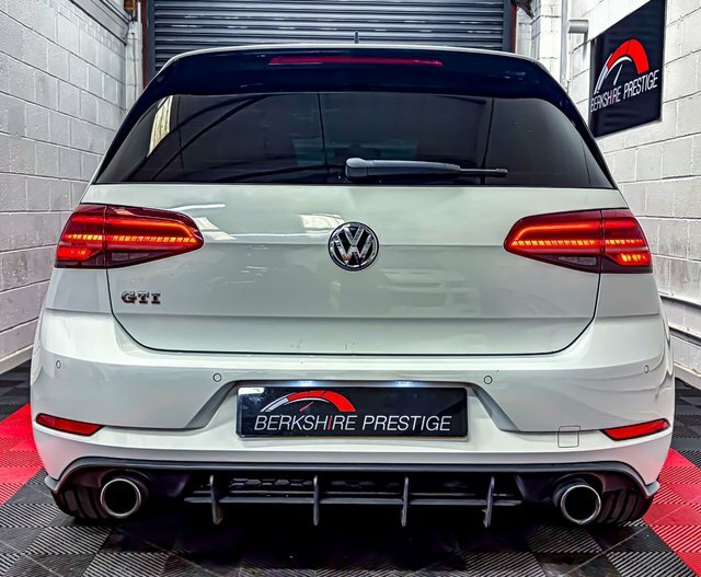 Volkswagen Golf Gti Clubsport Edition 40 Dsg In White With 78K F White #15